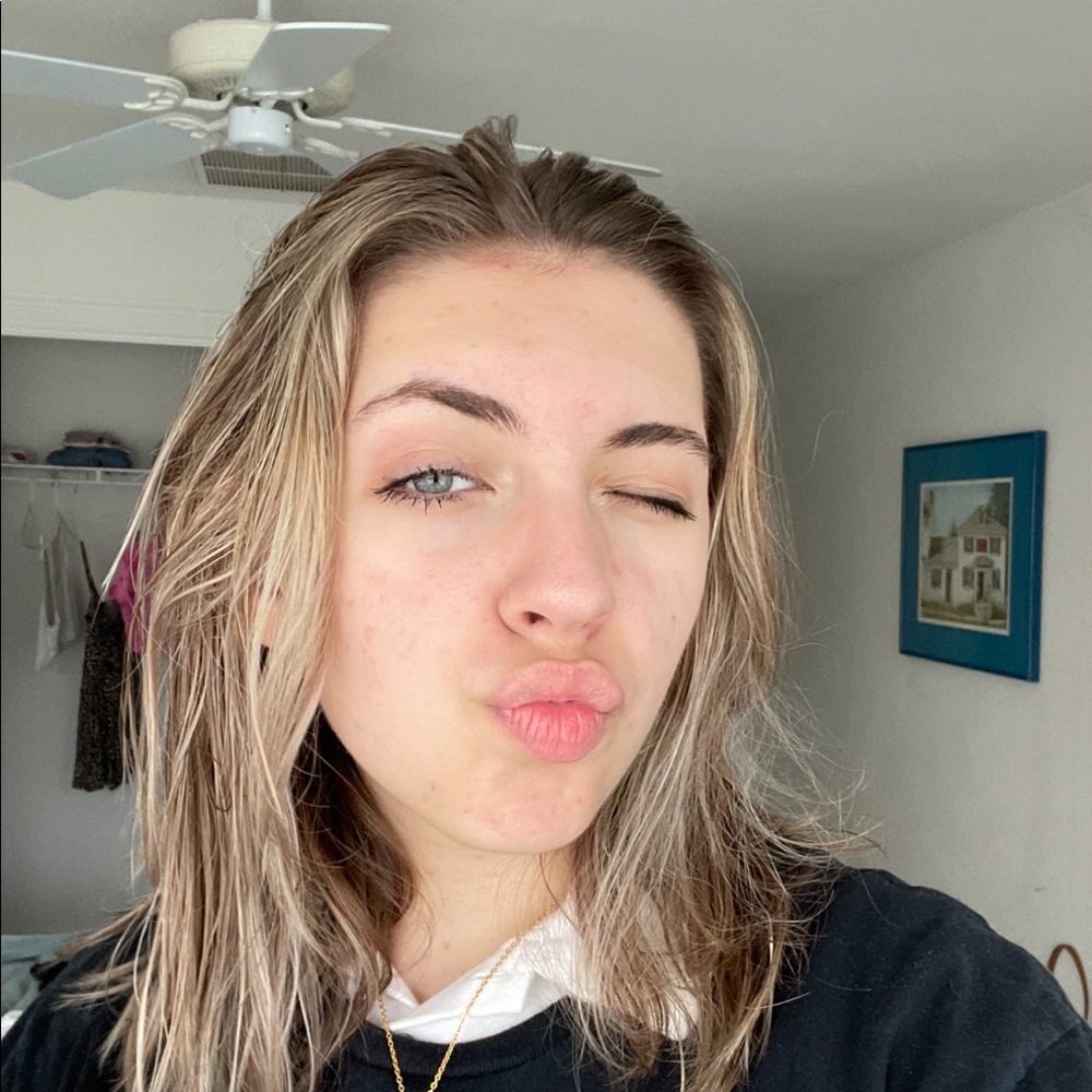 Meet your Posher, Riley